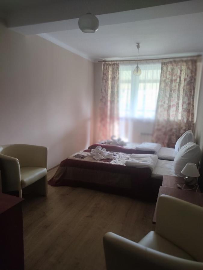 Zajazd U Kmity Postołów 外观 照片